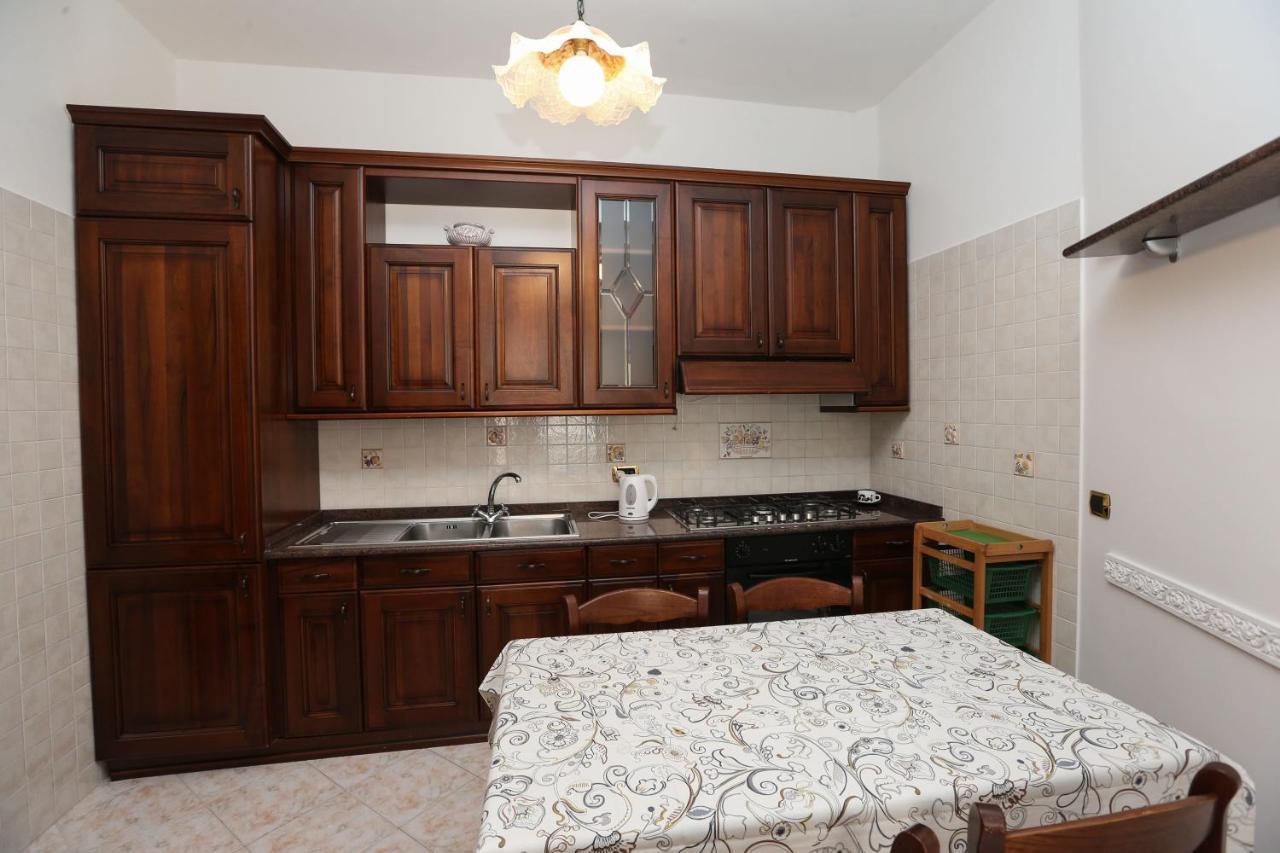 New! Casa Anna Sets In The Heart Of Amalfi Exterior foto
