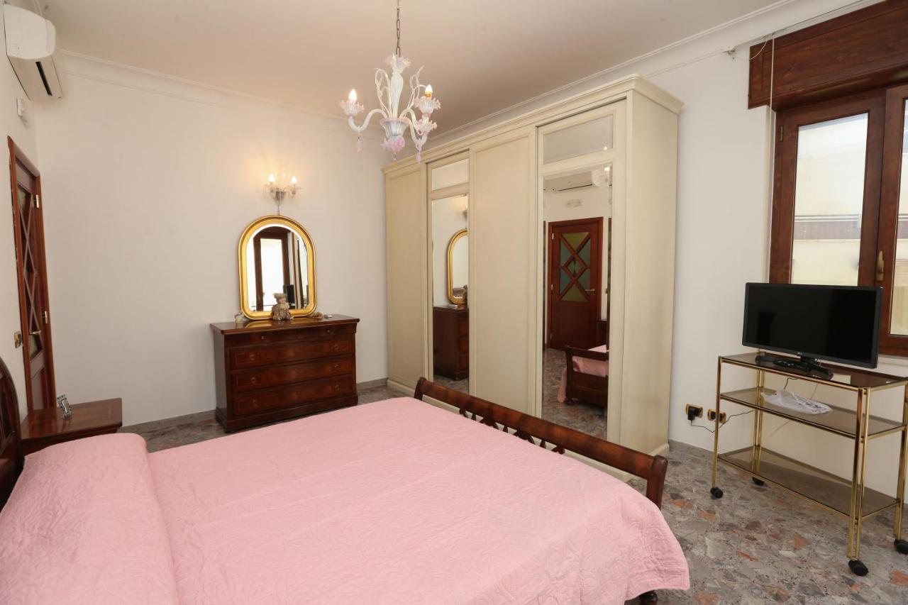 New! Casa Anna Sets In The Heart Of Amalfi Exterior foto