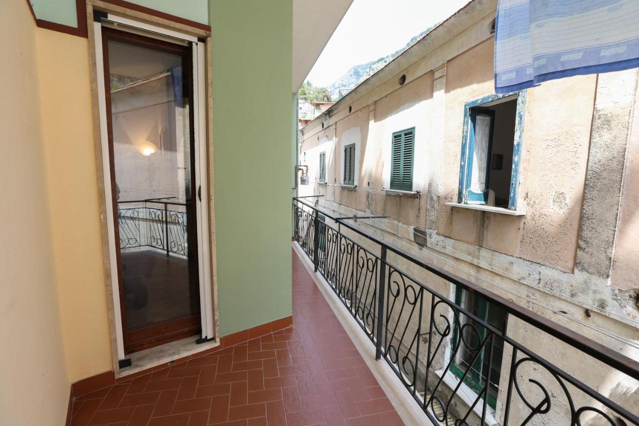 New! Casa Anna Sets In The Heart Of Amalfi Exterior foto